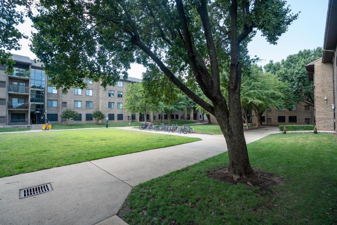 Mt Vernon Square Station Apartments Washington Exterior photo